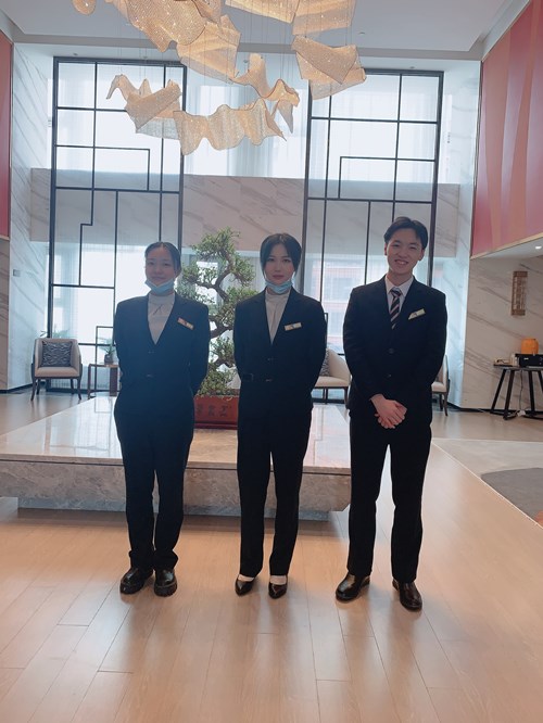 九龙湖_副本.jpg 九龙湖_副本.jpg